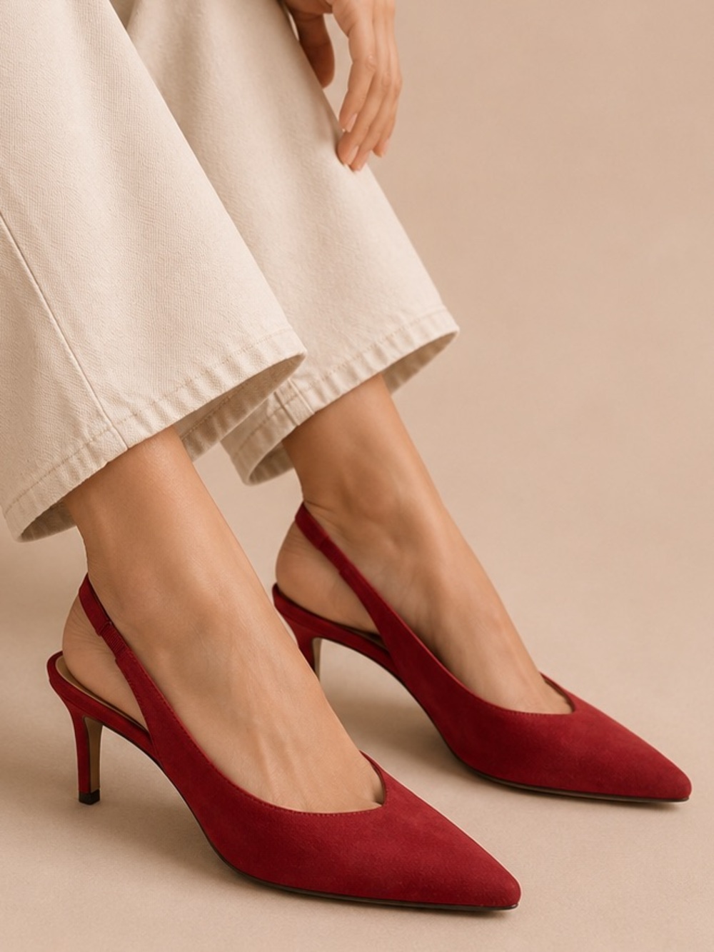 Vince Camuto Red Suede Slingback Heels Pointed Toe Kitten Heels 2-inch